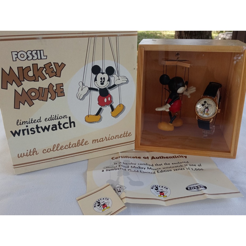 Disney Fossil Mickey Mouse Watch W/ Marionette Figure Limited Edition 546/1000